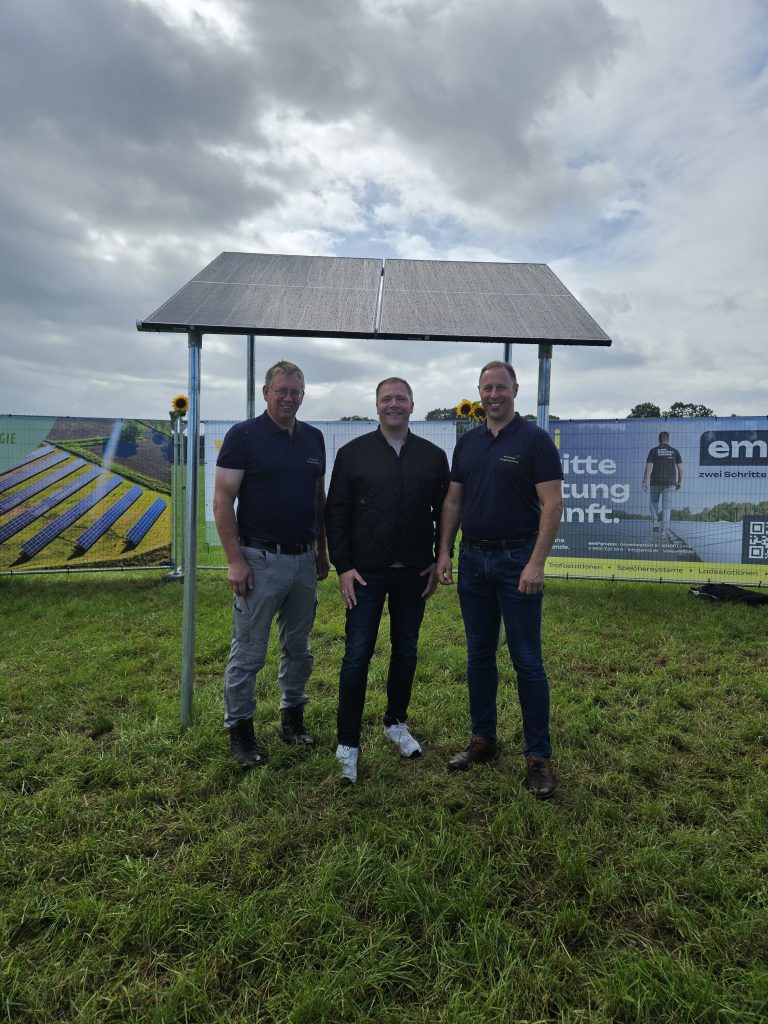13.09.2024: Spatenstich PV-Anlage am Tangermoorweg